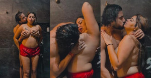 Preeti Puneet Boobs Pressed in Shower App Content